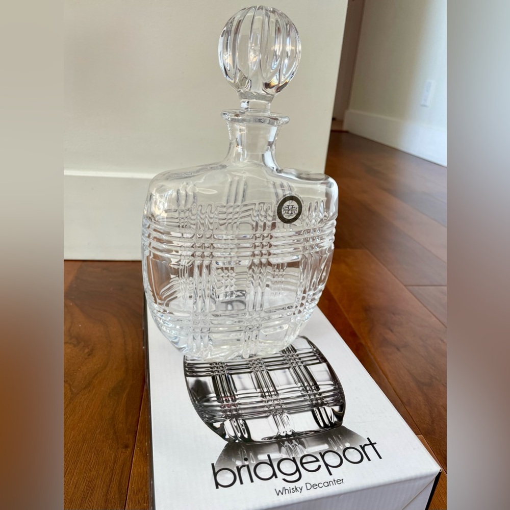 Fitz and Floyd Bridgeport Whisky Decanter - NIB Plaid Glass